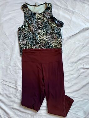 MPG Burgundy High-Waist Cropped Leggings